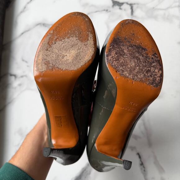 Gucci Vernice Crystal Betty Mary-Jane Platform Pumps Size 38.5 - Picture 9 of 10